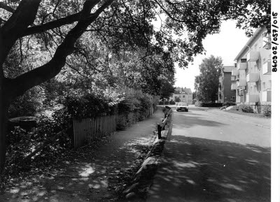 Lindölundsgatan  kv Makrillen 1986 860902/057/015