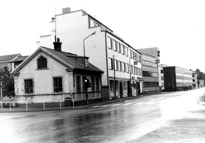 Korsningen Norra vägen norrut vid Esplanaden. Kv Duvan ca 1974