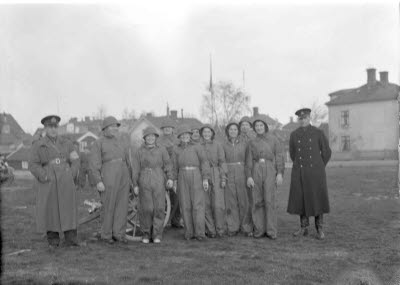 1:a luftskyddsdagen. Firma S Levins hemskyddstrupp Sveaplan