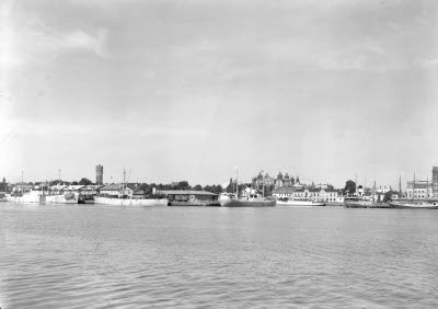 Parti från hamnen från Tjärhovet