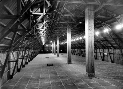 Svartingstorp hökullen å nya ladugården