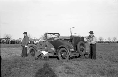 1:a luftskyddsdagen chefsbilen. Florins