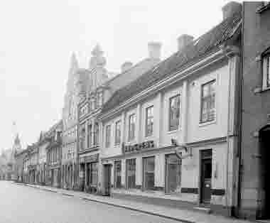 AB Lundgrens Järnhandel Storgatan 18