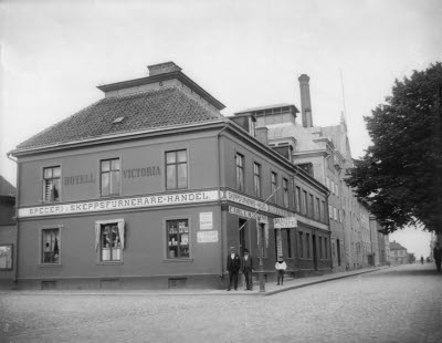 Hörnet Ölandsgatan - Östra Sjögatan, Lilla torget