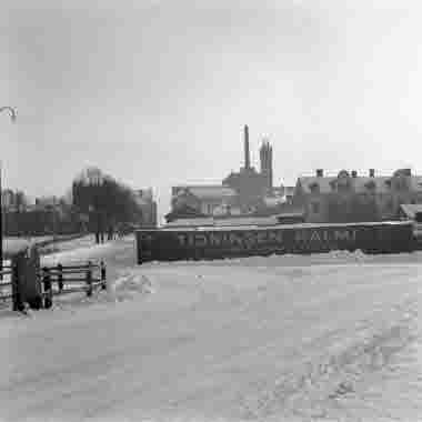 Från Ängöbron mot Kvarnholmen
Landshövdningegatan