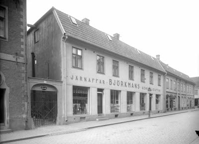 Björkmans järn- och kemikalieaffär exteriör Kaggensgatan 11