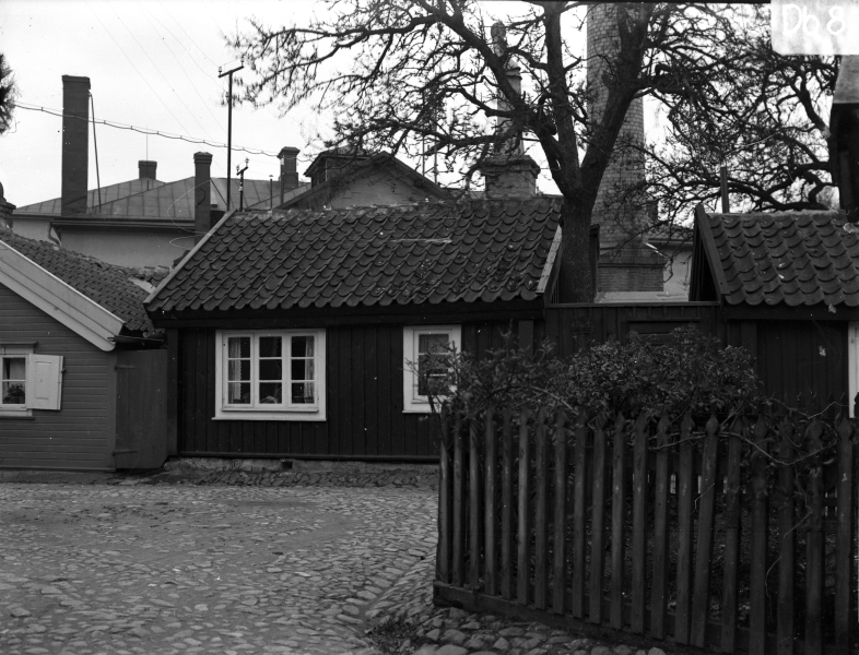 Gamla Kungsgatan vid litet torg omkr 1930