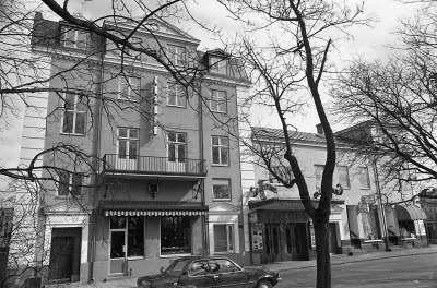 Larmgatan 42 kv Brandvakten 5 1975 Biografen Centrum och konditoriet Atlantic