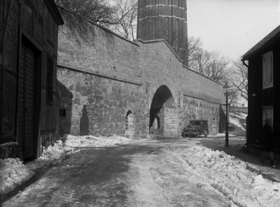 Nya Västerport, inre fasaden omt Västra vallgatan omkr 1925