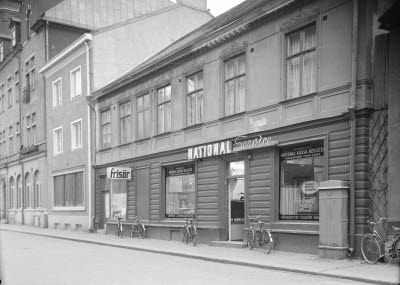 Stadshotellets fastighet åt Östra Sjögatan