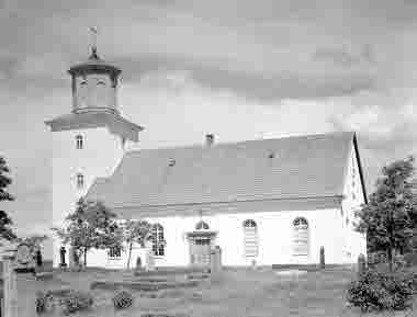 Gårdby kyrka exteriör