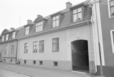 Tegnergatan kv Grönsiskan 1975