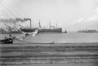 Barlastholmen från Tjärhovet